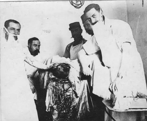 14-18 Dr Charles Vandenabeele